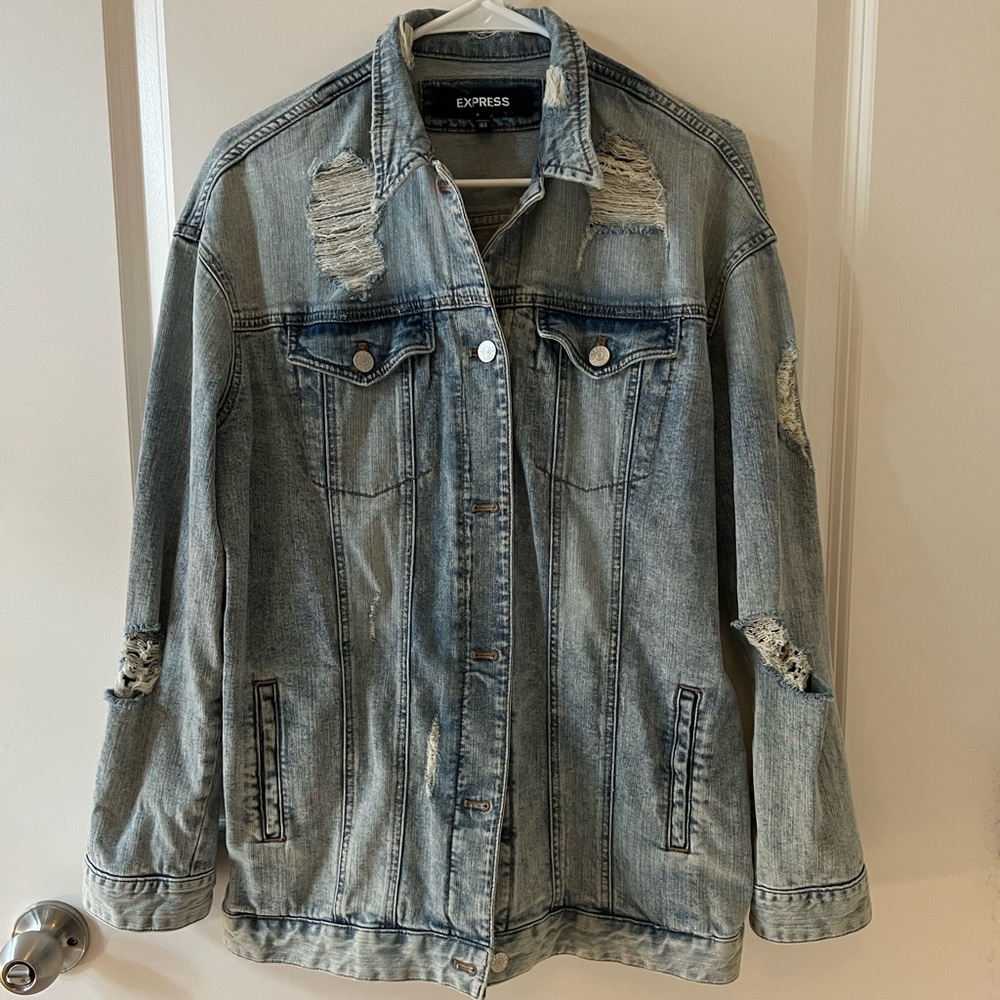 Women’s Express oversized jean jacket size xs/s